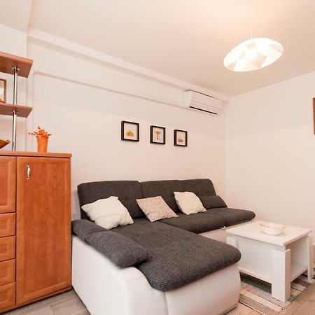 Apartman Lux Daruvar Exterior photo